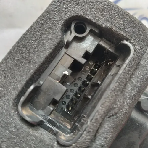 Fechadura Porta Dianteira Direita Vw T-cross F174837016