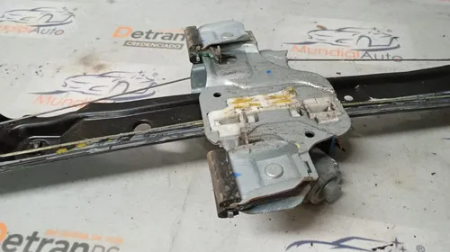 Máquina Vidro Elétrica Dianteira Esquerda Gm Spin 2013 A 23