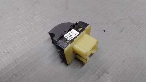 Botão Vidro Tras/diant Direito Duster Oroch  24606