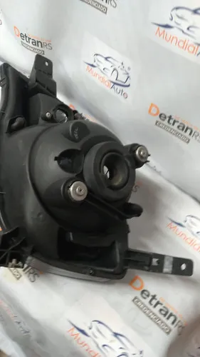 Farol Direito Kwid 2017/..  2771