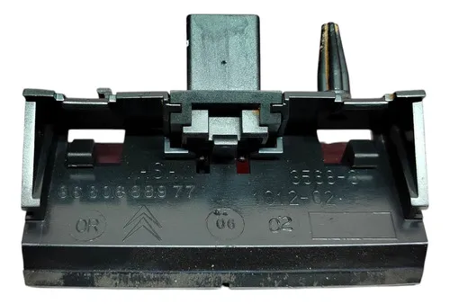 Botao Macaneta Tampa Traseira Citroen C3  2004/12 26578 Preto Traseira