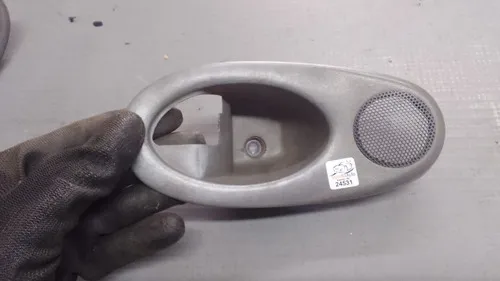 Moldura Maçaneta Porta Direita Ford Fiesta 1997...  24531