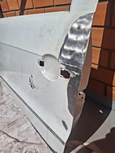 Porta Diant Esquerda Saveiro Gol G5 G6 G7 G8 Detalhe 29483 Dianteira Esquerdo Branca