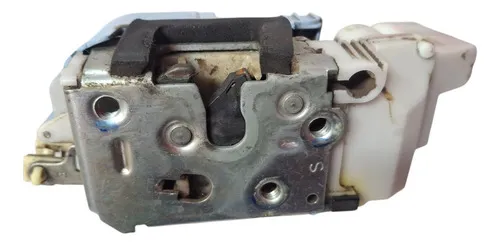 Fechadura Porta Dianteira Esq Gm Vectra 06/11 Sku 29578