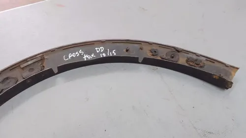 Moldura Dianteira Direita Paralama Crossfox 10/14 30118 Preto