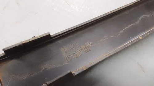 Moldura Central Parachoque Gol G3 99/05 30113 Preto