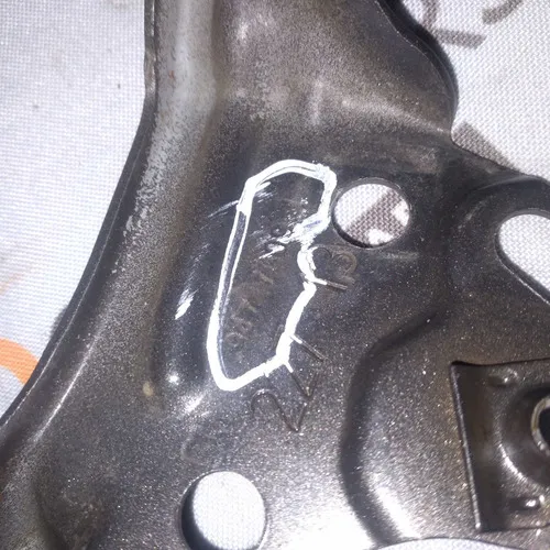 Guia Esquerdo Paralama Gm Onix Prisma 2013/..  Le  5950