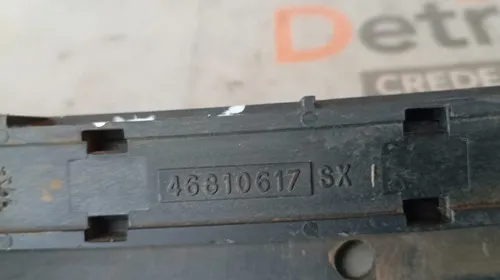 Guia Canaleta Vidro Dian Esq Fiat Doblo 11/17 26700