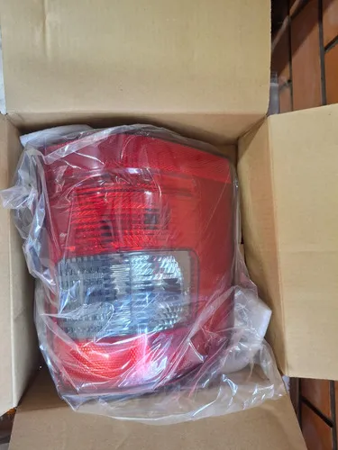 Lanterna Traseira Ecosport 03 / 07 Re Fume Le Tyc