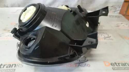 Farol Renault Clio 2000/2001/2002/2003 L E 26411