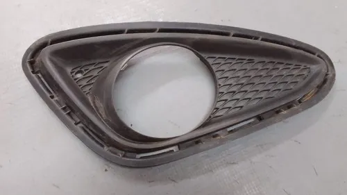 Grade Moldura Farol De Milha Hb20 2013 A 2015 24782