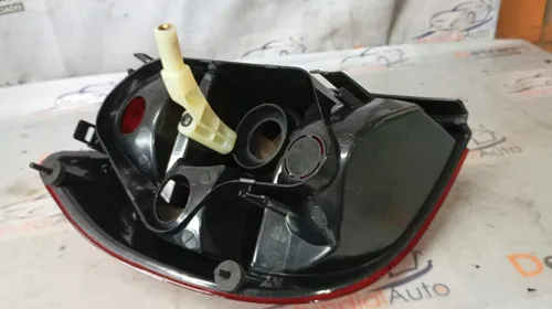 Lanterna Traseira Vw Fox 2004 05 06 07 08 09 2010 T D  26509
