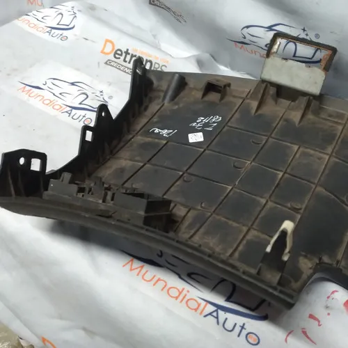 Moldura Inferior Painel Hyundai I30  2008/12 Usado 6083