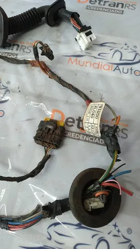 Chicote De Porta Traseira Esquerda Hyundai I30 2008/12 19066