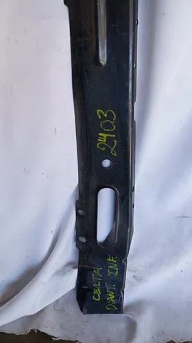 Travessa Fechamento Radiador Celta 01 A 16 - 27042