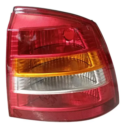 Lanterna T D  Astra Sedan 98/02 Tricolor  26394