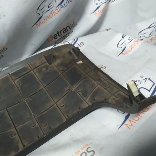 Moldura Inferior Painel Hyundai I30  2008/12 Usado 6083