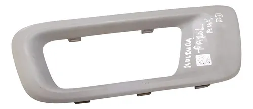 Moldura Farol Milha Direito Gm S10 12/15 C/avaria 24856 Cinza Direito