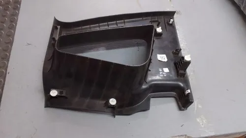 Acabamentos Coluna Traseira Direita Fiat Strada 2020... 7429