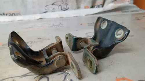 Dobradica Par Porta T E L200 2005/15 2690