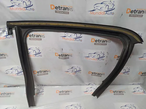 Canaleta Porta Traseira Esquerda Fiat Toro  11532