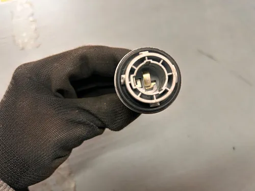 Soquete Pisca Seta Farol Kwid 2017... 4698 Direito