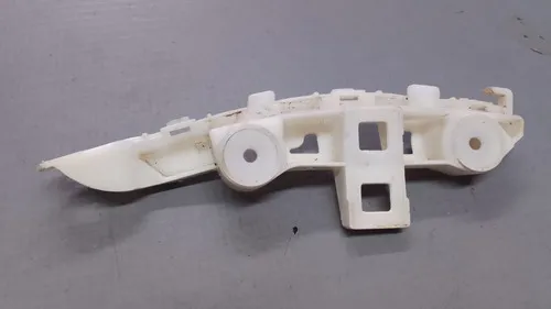 Guia Para-choque Dianteiro Gol Saveiro Voyage G6 Le  16911