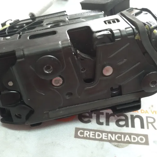 Fechadura Porta Dianteira Direita Vw T-cross F174837016