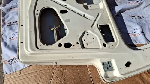 Tampa Porta Tras Esquerda Peugeot Partner Berlingo 99/20 Traseira Esquerda Branca