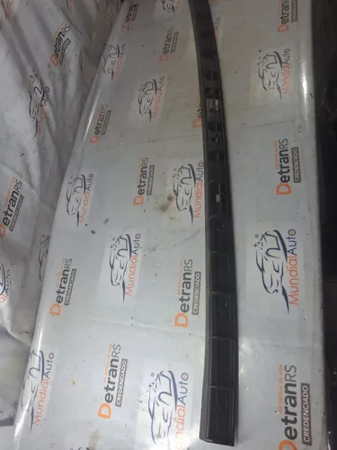 Moldura Esquerda Caçamba Saveiro 2015 2020 Original