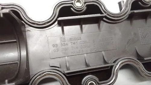 Tampa Válvulas Celta Corsa Meriva Montana 1.4 02/12 30075 Preto