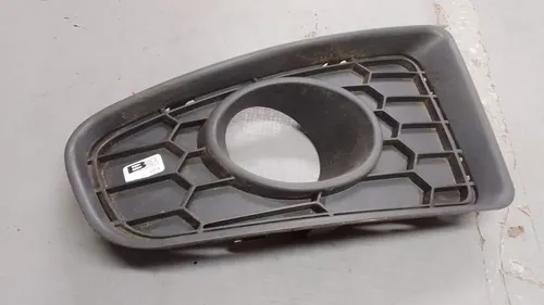Moldura Farol De Milha Direito Renault Sandero 12... 24784