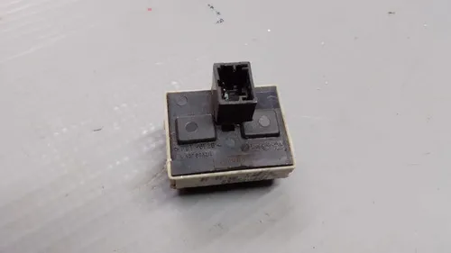 Botão Vidro Elétrico Fox Crossfox Spacefox 2 Estágios 24686