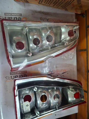 Par Lanterna Escort Sw Zetec 97 / 02 Acrilico