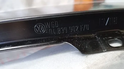 Moldura Coluna T Direita Polo 2003/14 6q4839902 26417