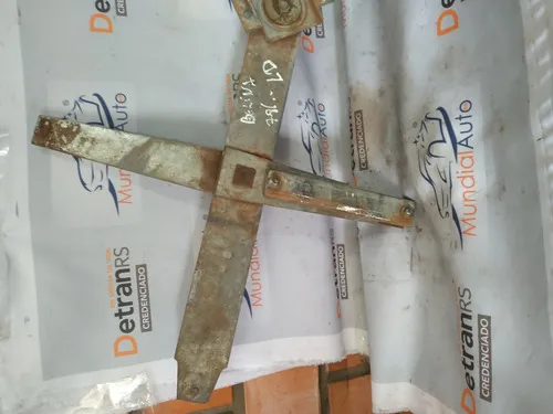 Maquina Vidro Manual Ld Direito Ford Belina 2p 1978/81