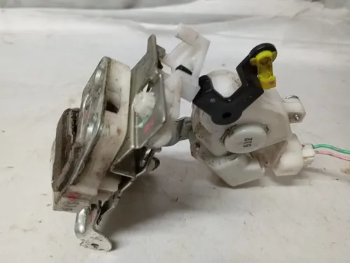 Fechadura Porta Dianteira Direita Toyota Etios 2015 2016 17