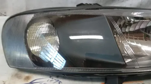 Farol Gm  Vectra Ld 1999 00 01 02 03 04 05 M. Negra 26468