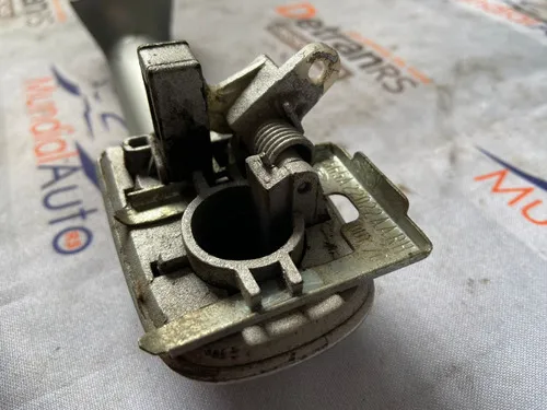 Maçaneta Externa Dianteira Direita Ford Fiesta 18062