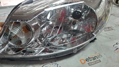 Farol Principal Sandero 12 13 14 Ld Cromado